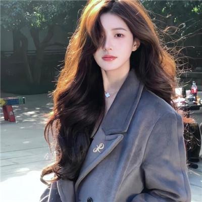 女仆的露天咖啡厅